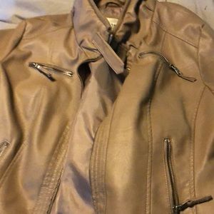 Ladies pleather jacket